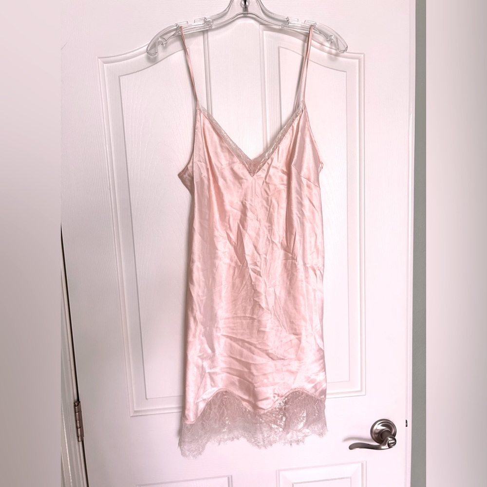 Women’s lingerie slip